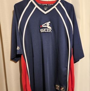 Men's White Sox Cooperstown Collection V neck t shirt